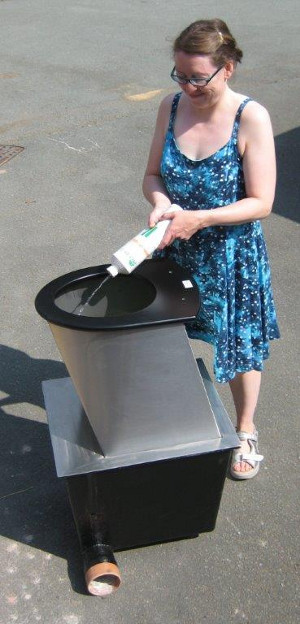 urine diverting compact toilet under test