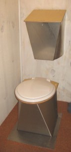 compact comport toilet