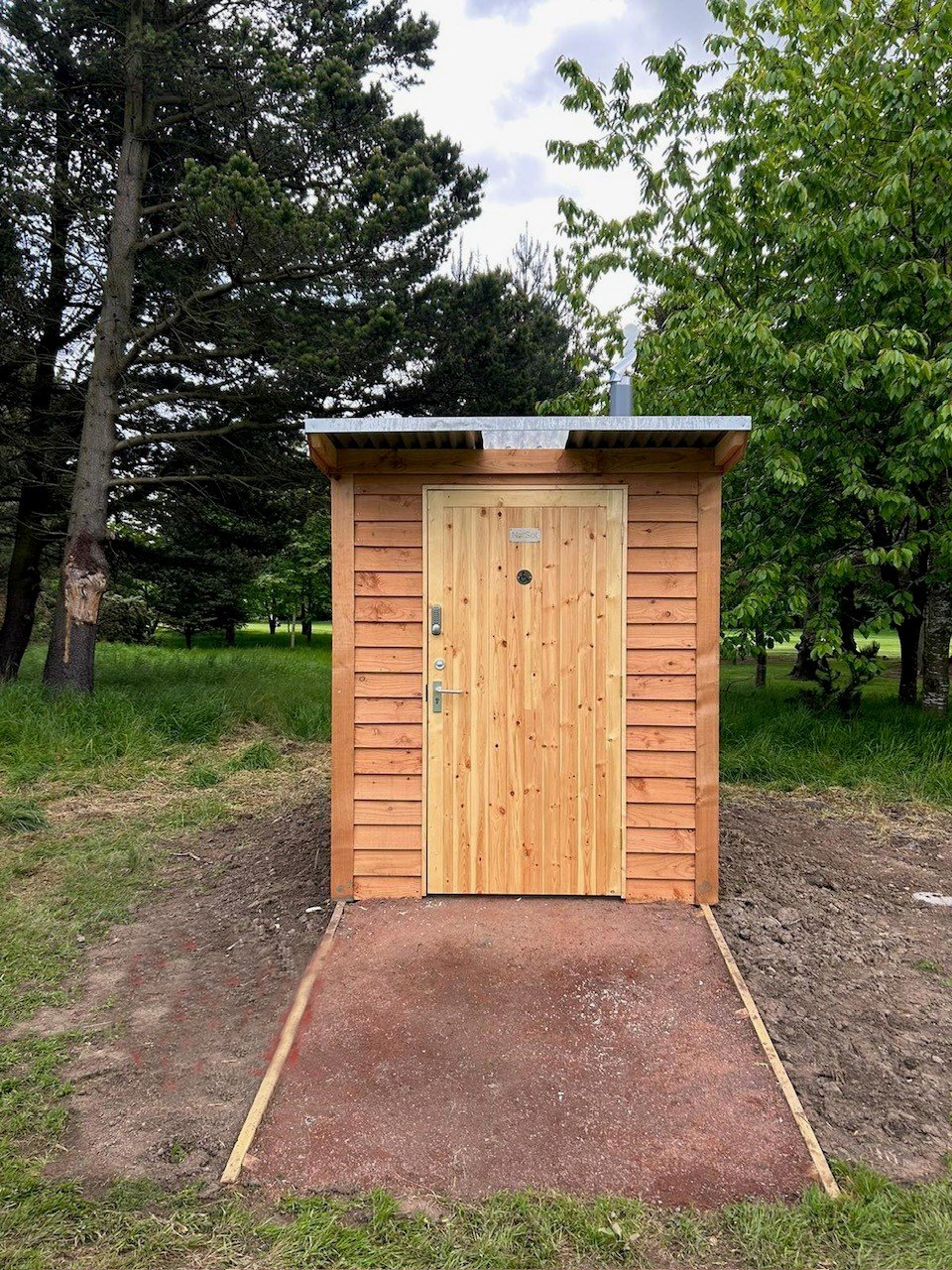 Waterless toilet for prestigious golf club Waterless toilet for prestigious golf club